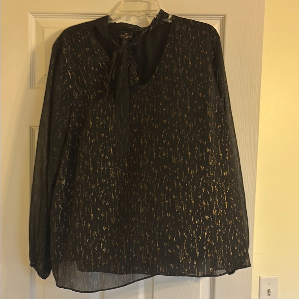 Worthington Black and Cream Long Sleeve Tie Front Blouse
